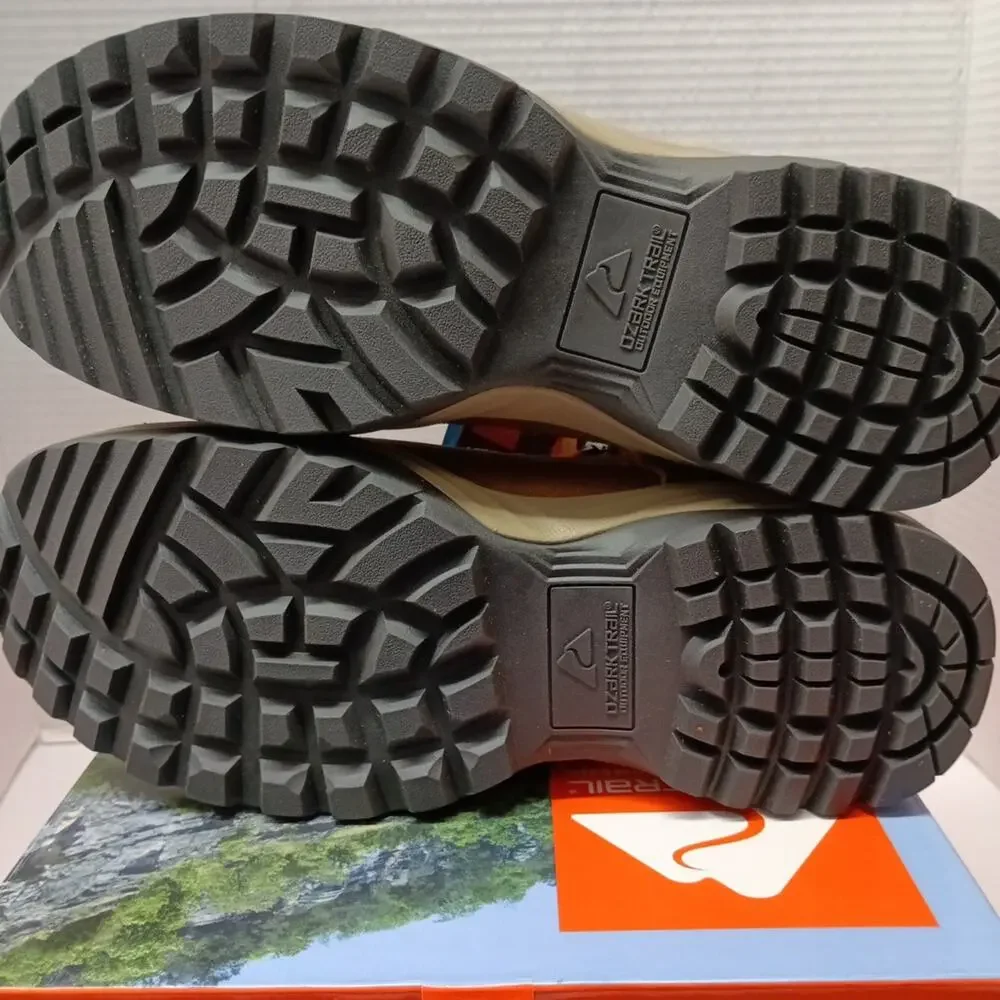 Ozark‎ Trail Women's Waterproof Hiker Boots Wheat Size 9
